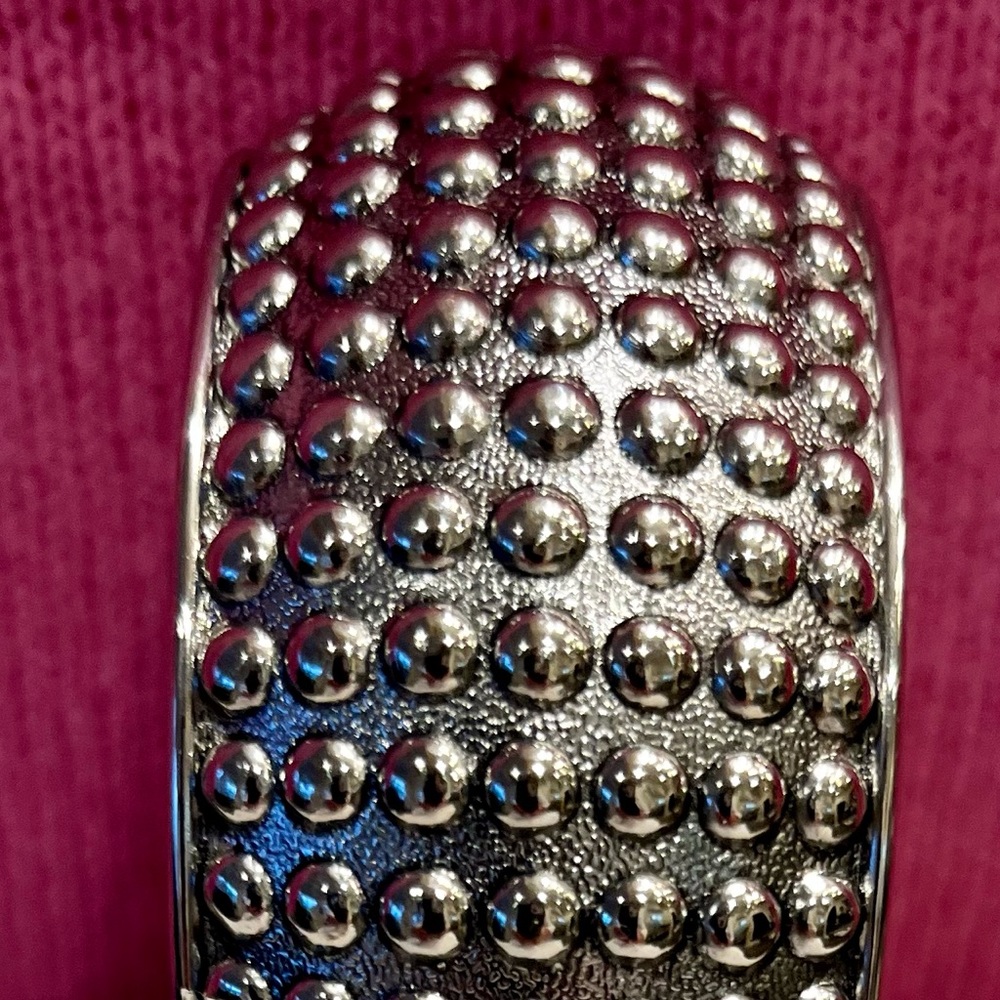 Vintage Silver Plate Bangle Bracelet - Picture 8 of 16